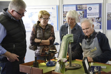 Präsentation des Diamantschleifens bei einer Messe in Saarbrücken